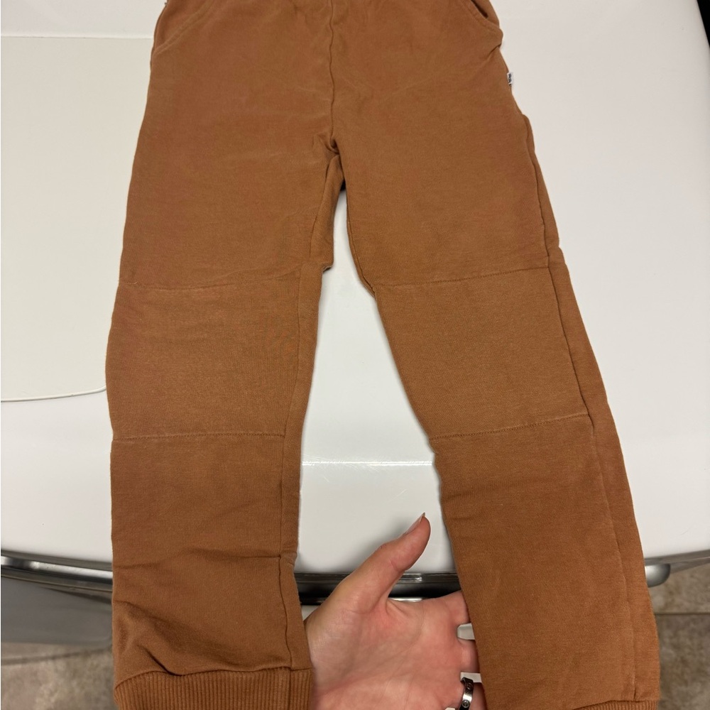 Little Sleepies Play tan pants size 6 - GUC